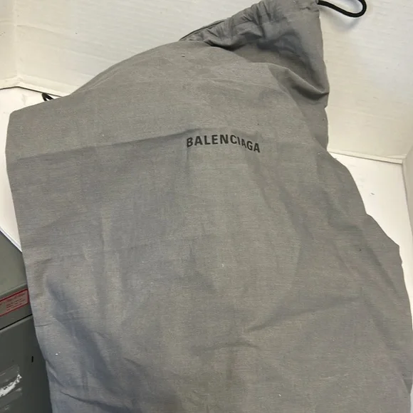 Balenciaga sneakers - Picture 5 of 9